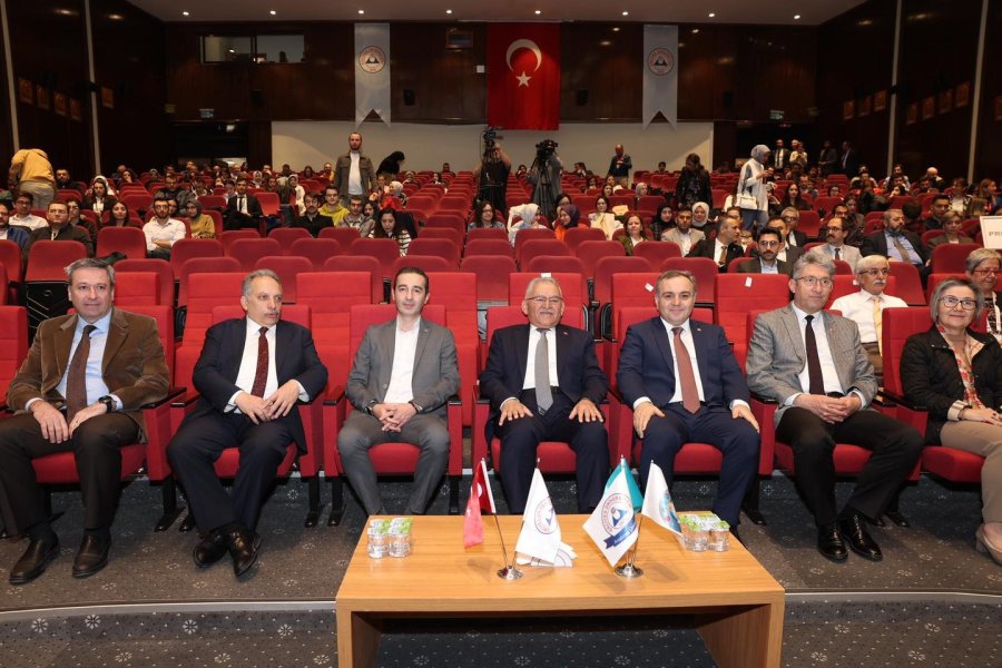 Büyükkılıç’tan "sağlık Yatırımları" Vurgusu