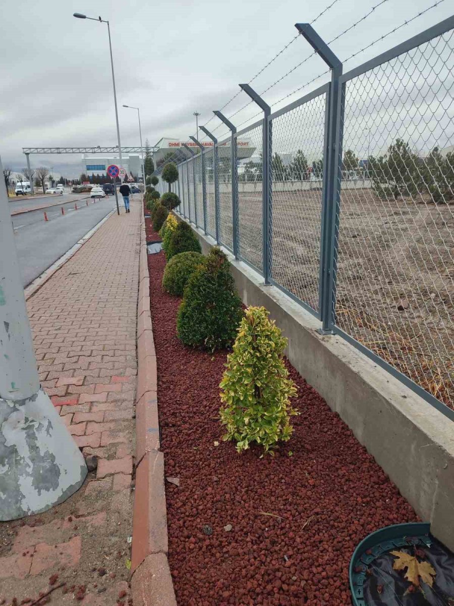 Peyzaj Çalışmaları İle Kent Estetiği Artıyor