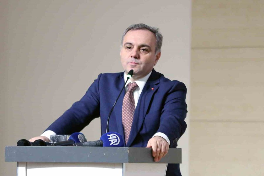 Erü’de "sağlık Ve Yaşam Bilimleri Öğrenci Kongresi" Düzenlendi