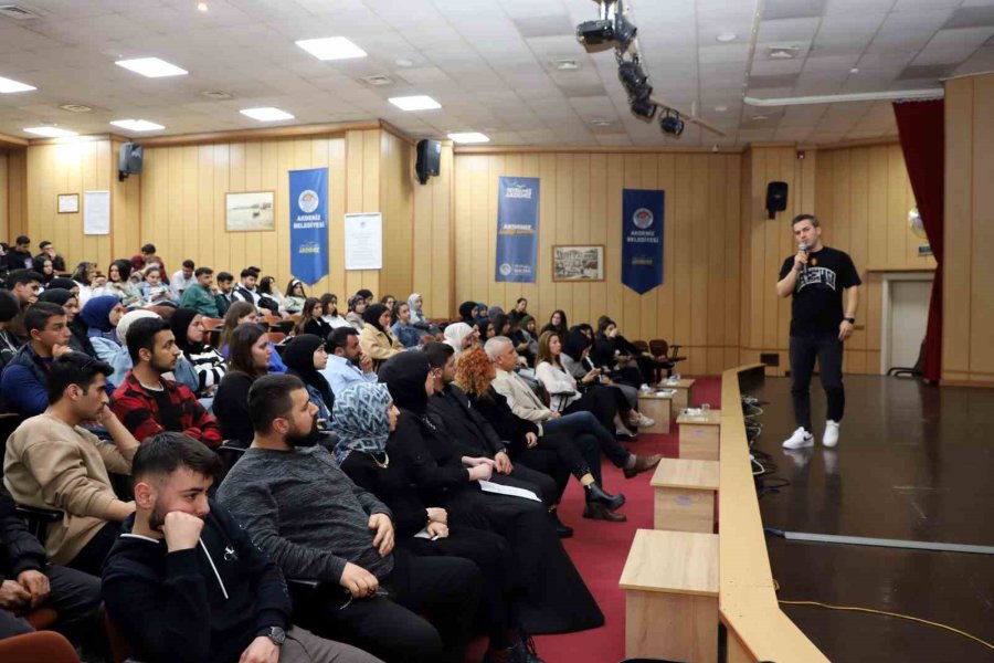 Akdeniz’de Öğrencilere Yönelik ’meslek Tanıtım Günleri’ Programı Düzenlendi