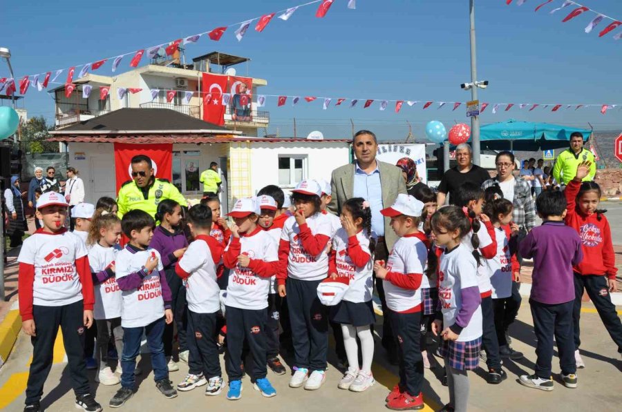 Silifke’de Çocuklar İçin Trafik Eğitim Parkı Açıldı