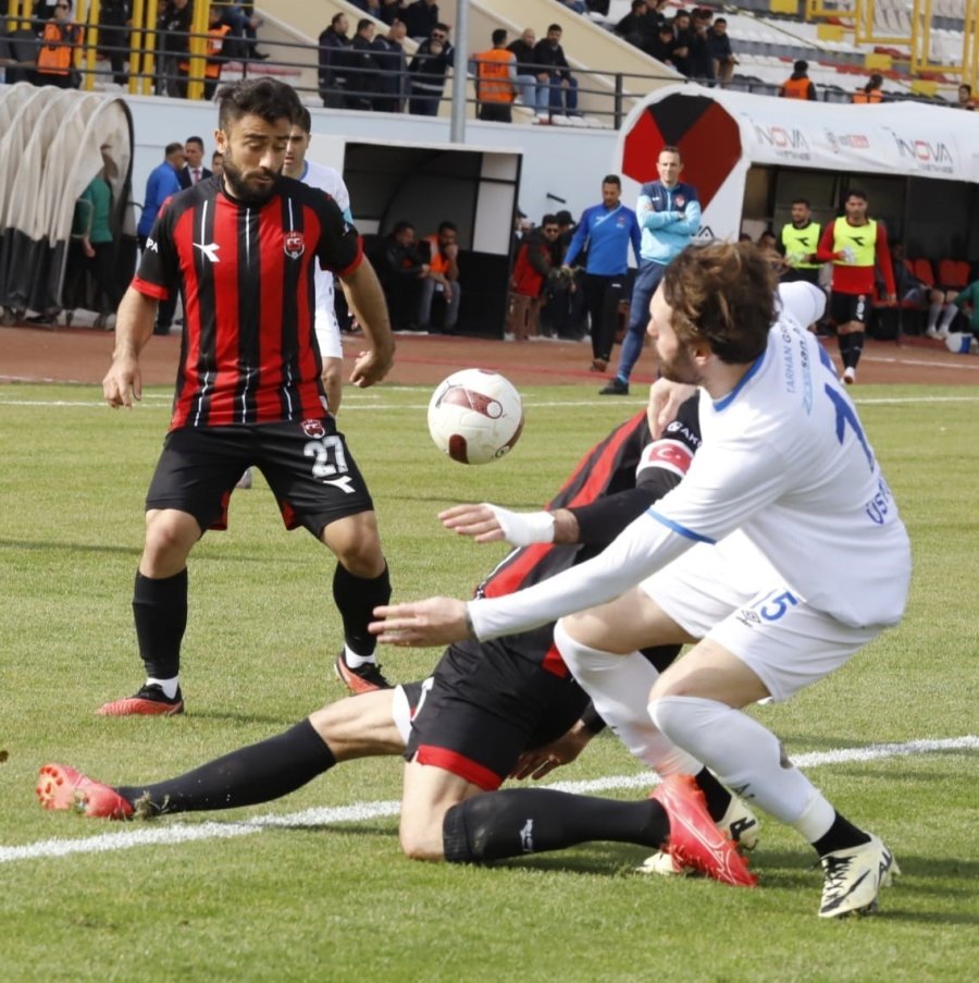 Tff 2.lig: 68 Aksaray Belediyespor: 0 - 24 Erzincanspor: 1