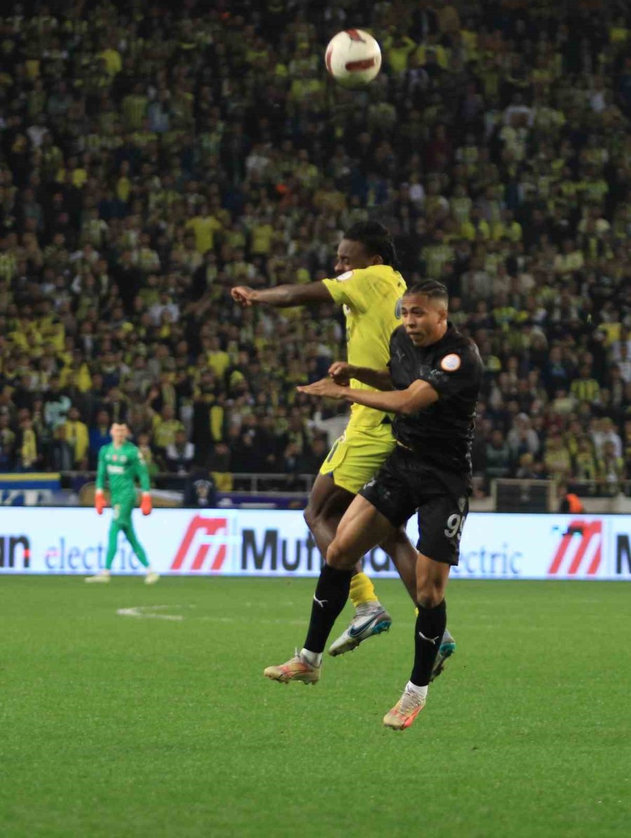 Trendyol Süper Lig: Hatayspor: 0 - Fenerbahçe: 0 (maç Devam Ediyor)