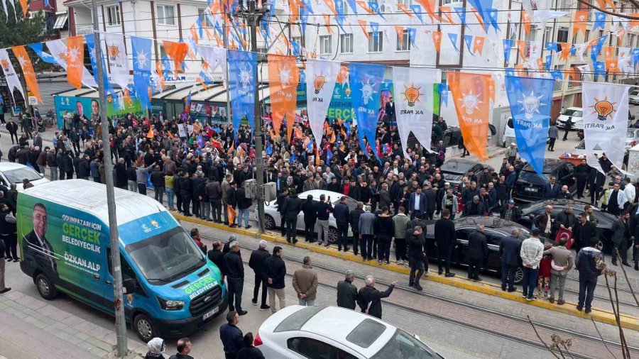 Nebi Hatipoğlu: "cumhuriyet Halk Partisi’nin Bütün Elementleri Üstüme Geliyor"
