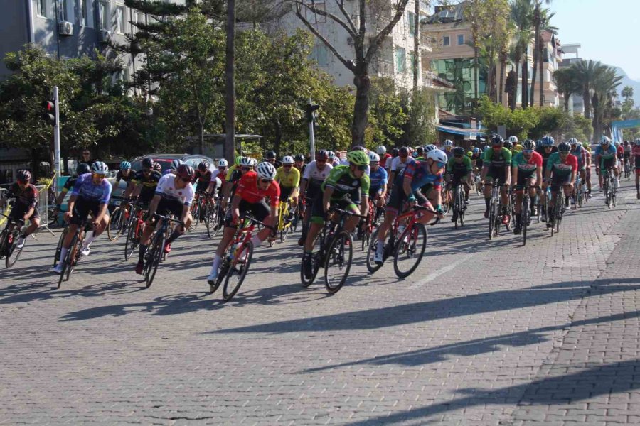 Uluslararası Alanya Kalesi Kriteryum Yarışı Gerçekleştirildi