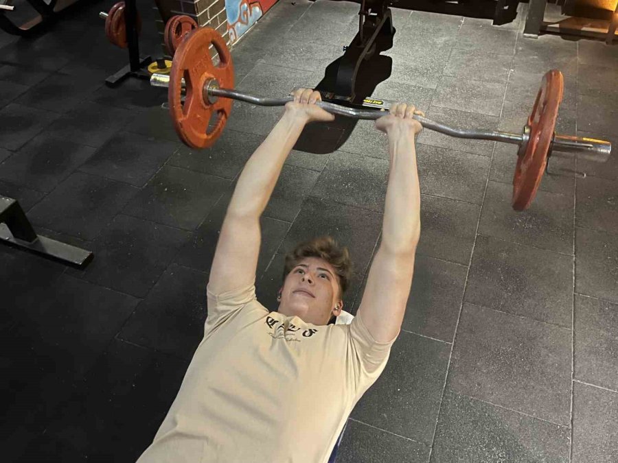 Yaz Aylarına Fit Girmek İsteyenler İçin Spora Başlamanın Tam Zamanı