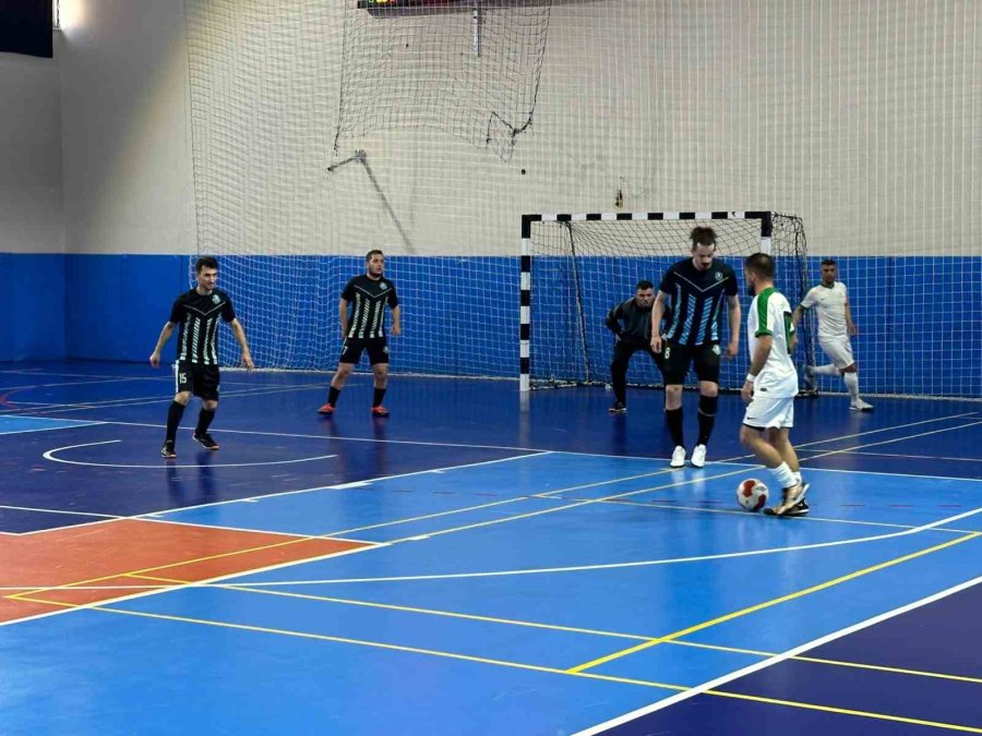 Eskişehir’in Ev Sahipliği Yaptığı Futsal Az Görenler 1. Llig’inde İlk Maçlar Oynandı