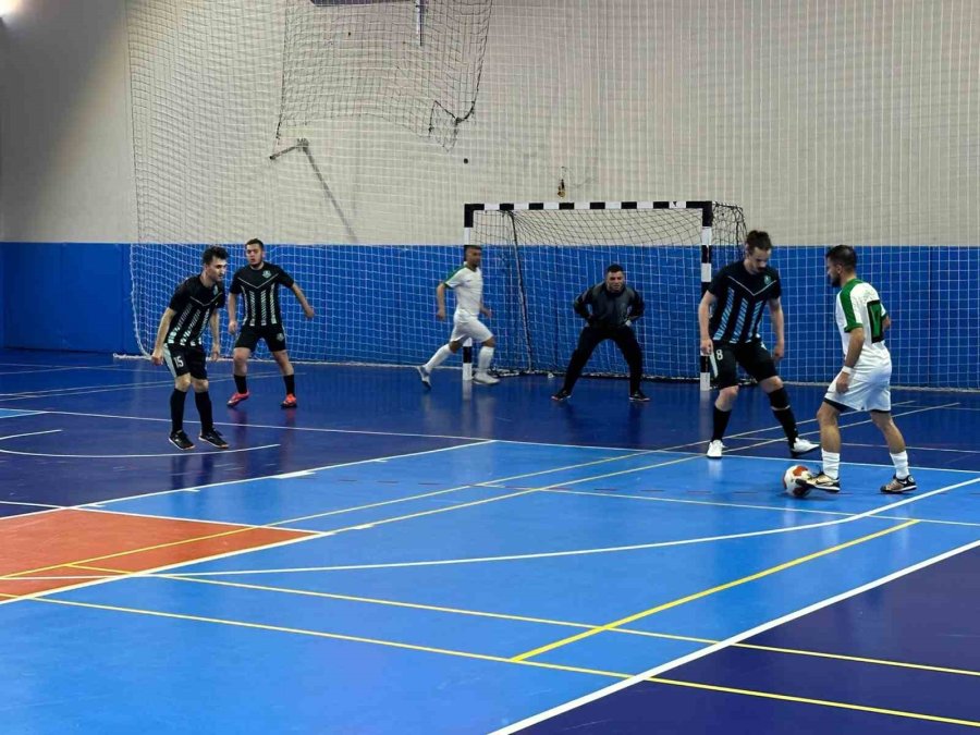 Eskişehir’in Ev Sahipliği Yaptığı Futsal Az Görenler 1. Llig’inde İlk Maçlar Oynandı