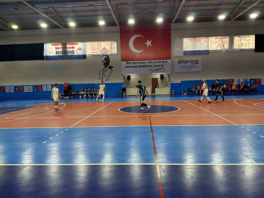 Eskişehir’in Ev Sahipliği Yaptığı Futsal Az Görenler 1. Llig’inde İlk Maçlar Oynandı