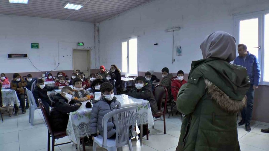 Geri Dönüşümde Türkiye Birincisi Olan Kocasinan’ın Tesislerine Miniklerden Ziyaret