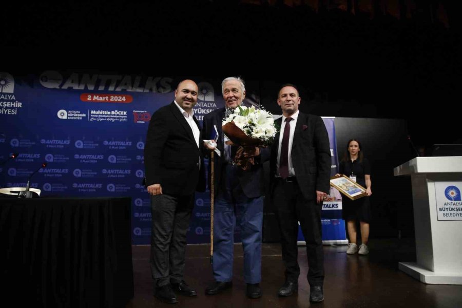 Anttalks’ın Konuğu İlber Ortaylı Oldu