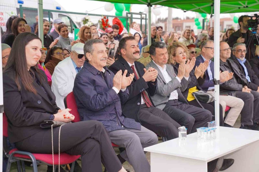 Metin Özöğüt Yaşam Merkezi Açıldı