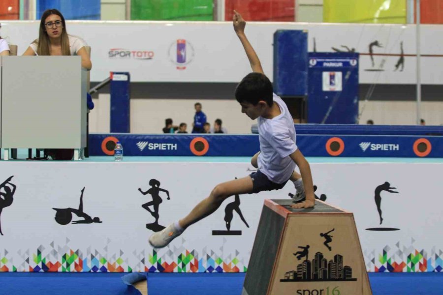 Parkur Yaş Grupları Türkiye Şampiyonası 1. Etap Yarışmaları Yapıldı