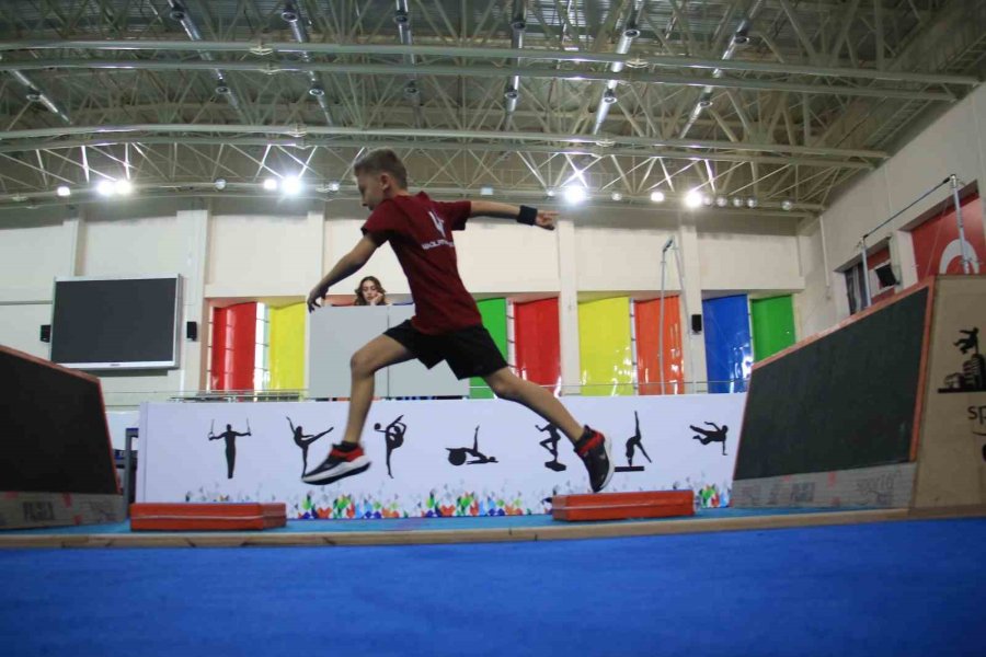 Parkur Yaş Grupları Türkiye Şampiyonası 1. Etap Yarışmaları Yapıldı