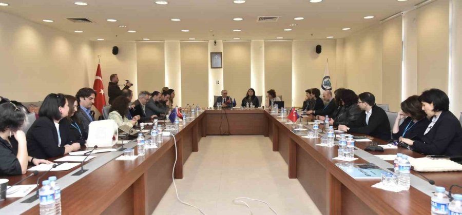 Erasmus+ Ka220-hed Kapsamındaki Uluslararası Projenin Açılış Toplantısı Esogü’de Yapıldı