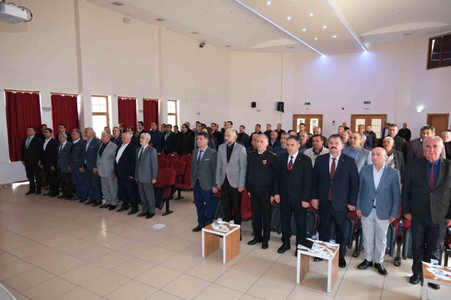 Vali Sarıibrahim, “taşeli Bölgesinin Ekonomisini Her Bakımdan Canlandırmamız Lazım”