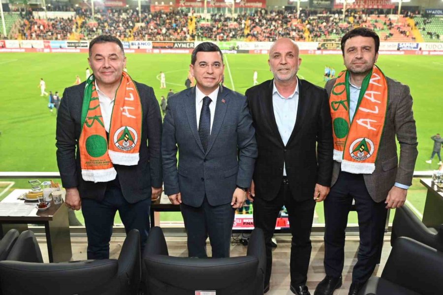 Tütüncü’den Alanyaspor Tesislerini Tamamlama Sözü