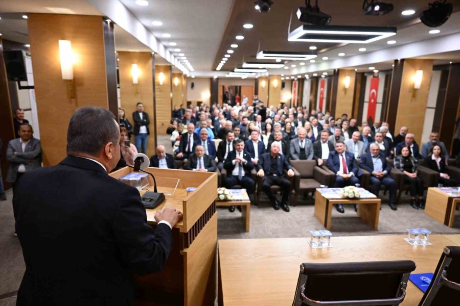 Başkan Böcek: "büyükşehir Esnaf Daire Başkanlığı Kuracağız"