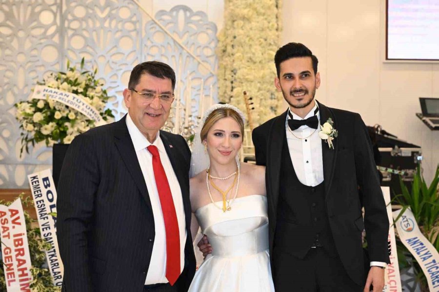 Aesob Başkanı Dere’nin Mutlu Günü