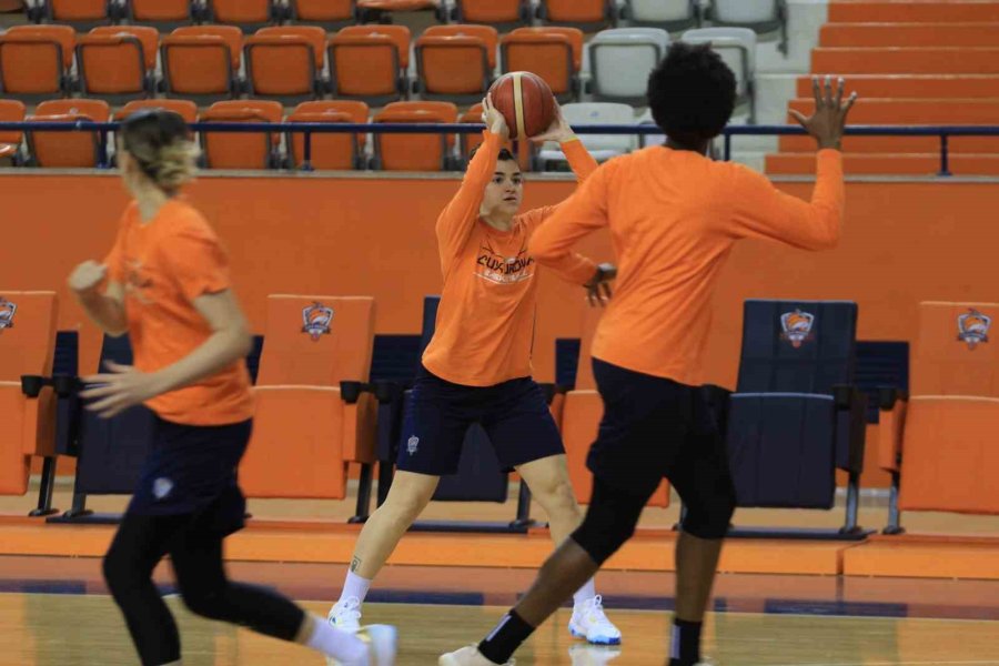 Çbk Mersin, Zaragoza Karşısında Tur Peşinde