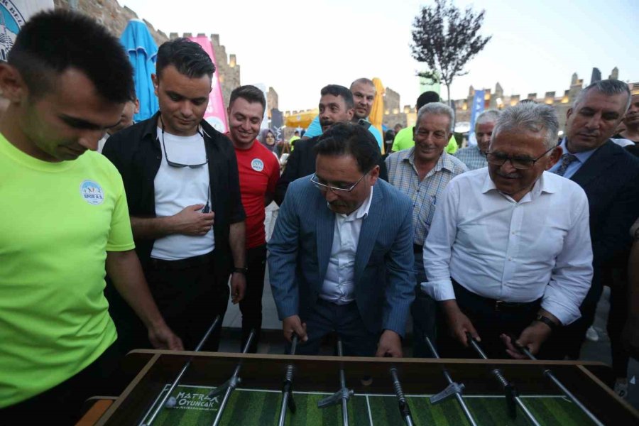 Büyükşehir, 5 Yılda 2009 Etkinlikte 6 Milyon Kişiye Ulaştı