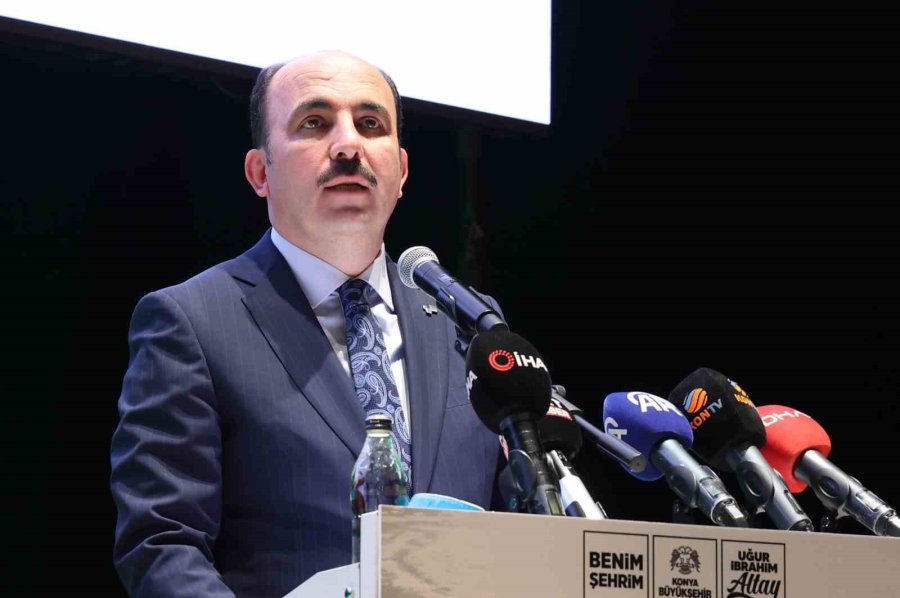 Bakan Tekin, “tahir Büyükkörükçü Anma Gecesi Ve Belgesel Gösterimi” Programına Katıldı