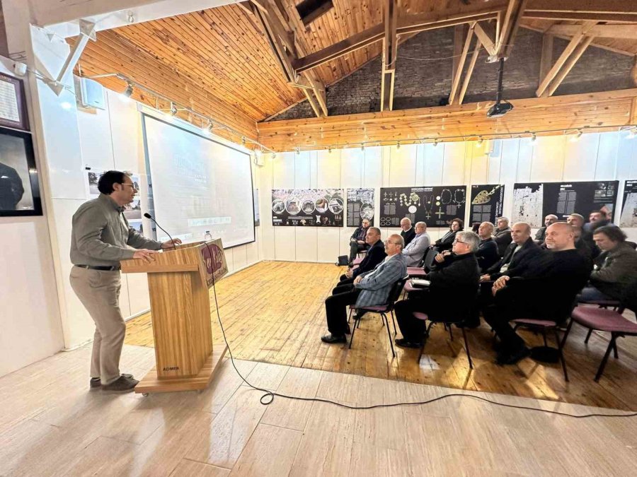 Uzuncaburç Antik Kenti Ayağa Kalkıyor