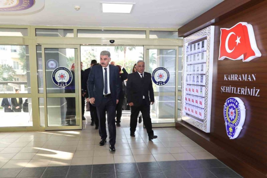 Mersin İl Emniyet Müdürlüğüne Atanan Karabörk, Göreve Başladı