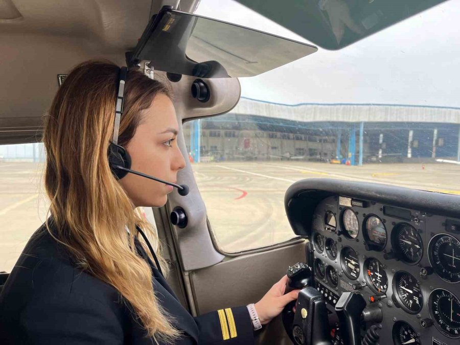 Hava Yolu Şirketlerinin Gözü Estü Mezunlarında