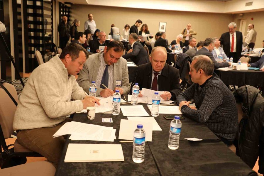 Yaşanması Muhtemel Kuraklık Ya Da Yağış Rejimi Değişiklikleri Konuşuldu