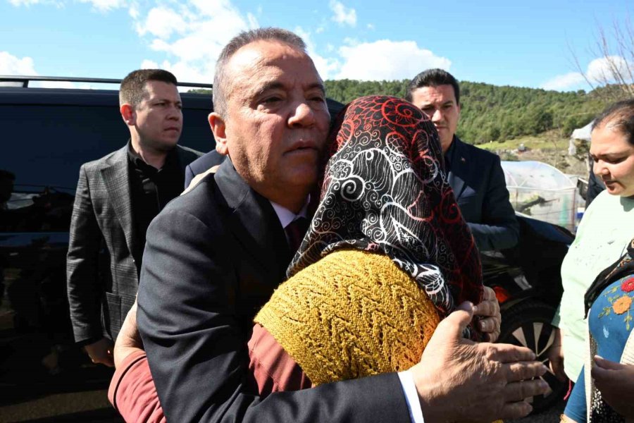 Kumluca’da Hortum Felaketinin Yaraları Sarılıyor