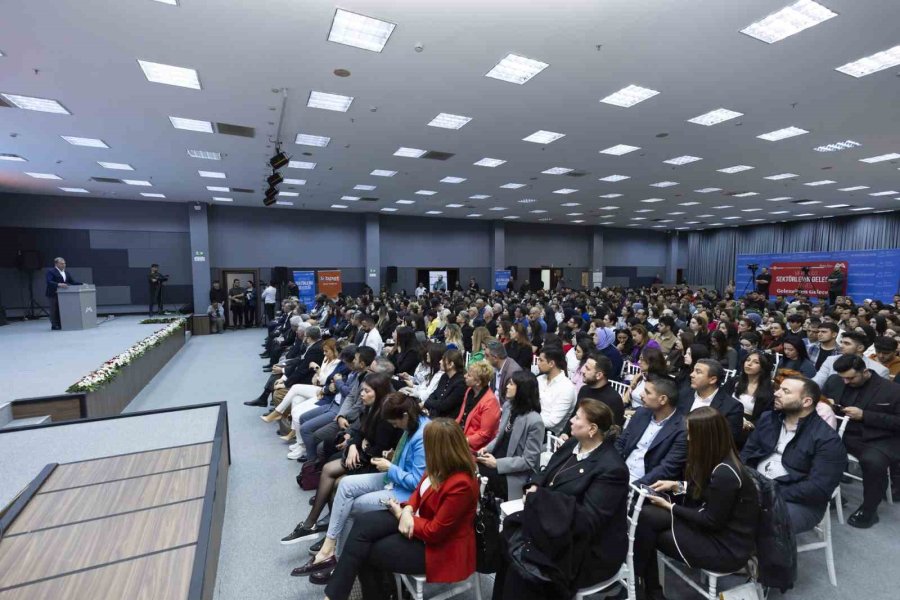 Başkan Seçer: "kariyer Merkezine Bugüne Kadar 38 Bin Yurttaşımız Müracaat Etti”