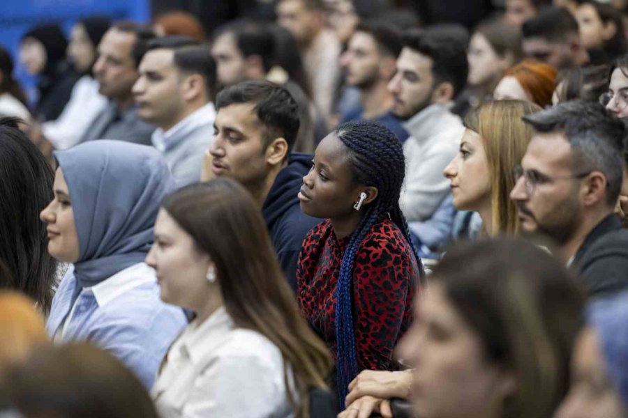 Başkan Seçer: "kariyer Merkezine Bugüne Kadar 38 Bin Yurttaşımız Müracaat Etti”
