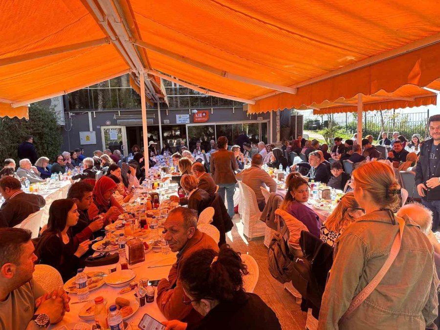 Şehit Ve Gazi Aileleri Kahvaltıda Bir Araya Geldi