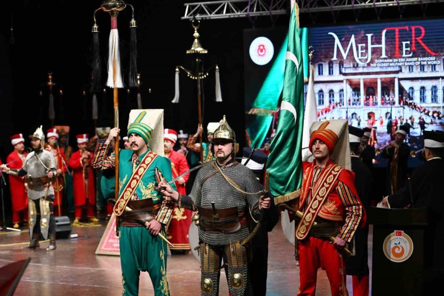 Vali Şahin: "türk Milleti İki Temel Unsur İle Tanımlanır; Merhamet Ve Adalet"