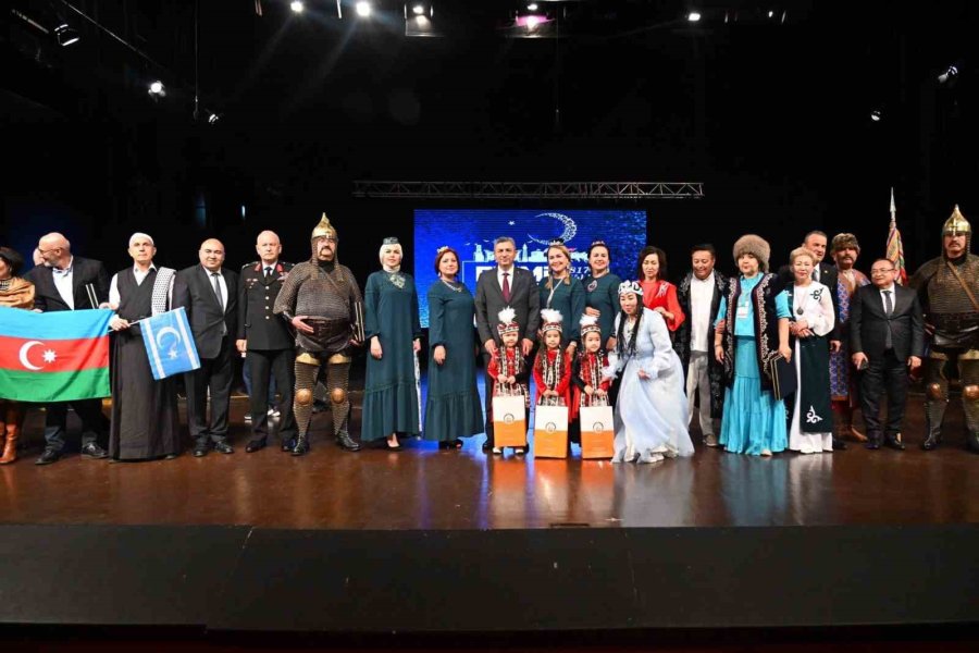 Vali Şahin: "türk Milleti İki Temel Unsur İle Tanımlanır; Merhamet Ve Adalet"