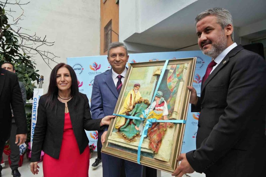 Tekstil Ve El Sanatları Atölyesinde Kadınlar Hem Üretecek Hem De Aile Bütçelerine Katkı Sağlayacak