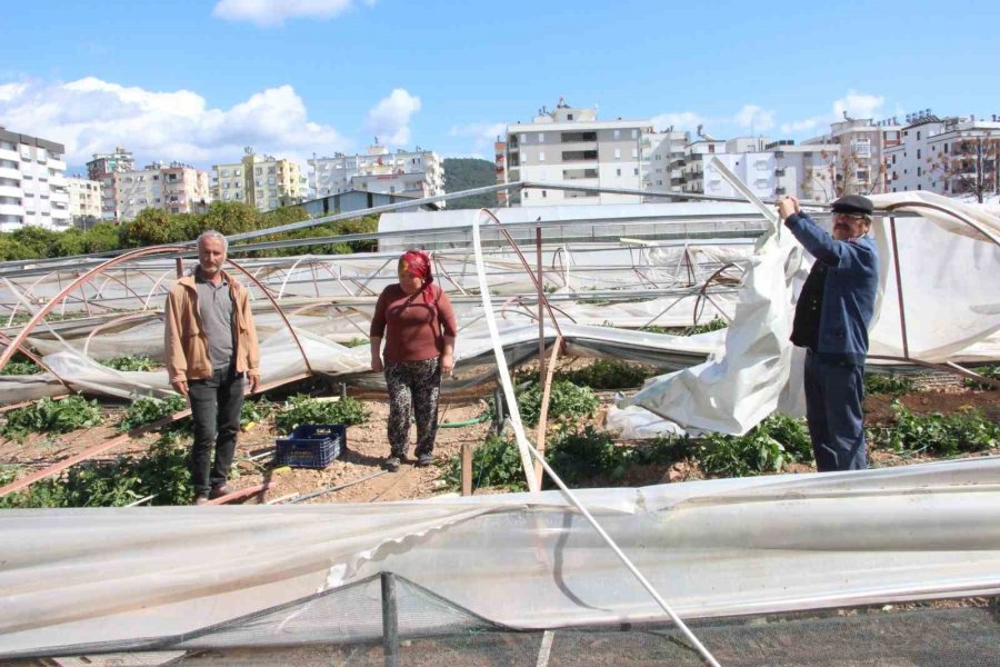 Kumluca’da Hortum Afetinden 265 Dönüm Alanda 111 Üretici Etkilendi