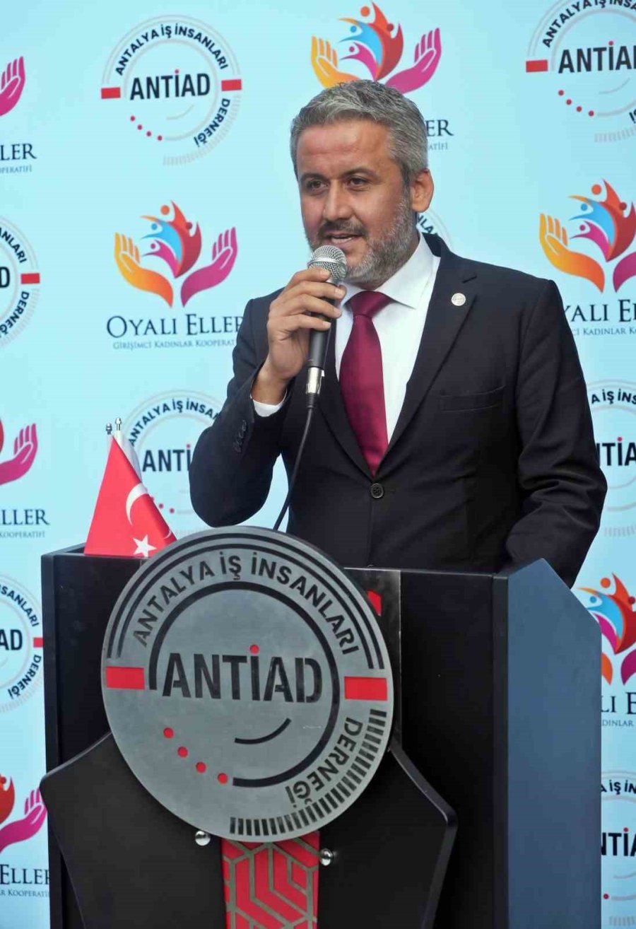 Tekstil Ve El Sanatları Atölyesinde Kadınlar Hem Üretecek Hem De Aile Bütçelerine Katkı Sağlayacak