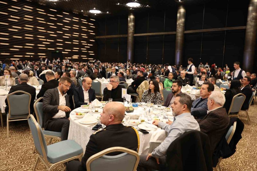 Bakan Yerlikaya, Sobe’nin Işığında Teşekkür Buluşmasına Katıldı