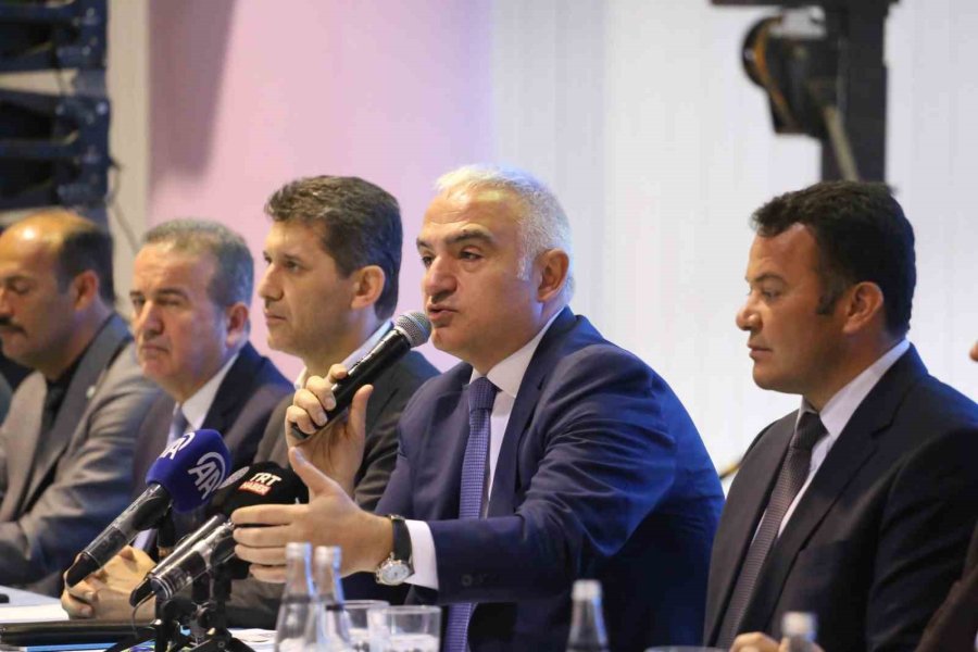 Bakan Ersoy: “antalya’ya Bu Yıl 17 Milyondan Fazla Ziyaretçi Bekliyoruz”