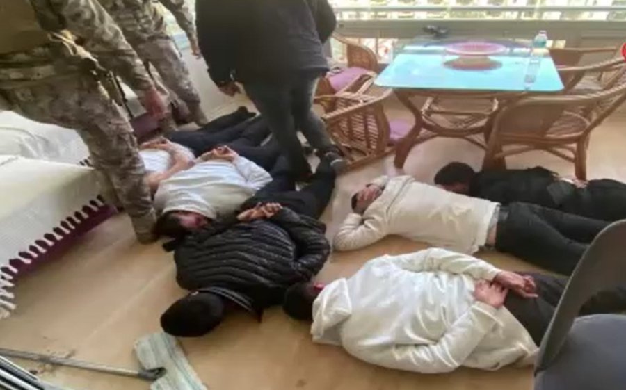 İçişleri Bakanı Yerlikaya: “mersin’de Düzenlenen ’mahzen-4’ Operasyonunda Suç Örgütü Üyesi 9 Şüpheli Yakalandı”