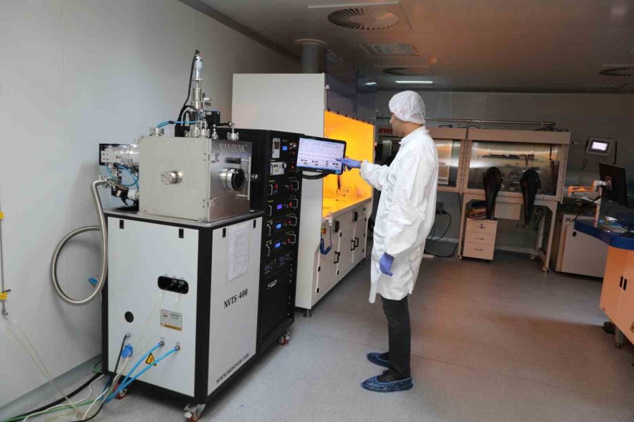 Niğde Ömer Halisdemir Üniversitesi’nde Güneş Pillerinin Verimliliği Yüzde 40 Artırıldı