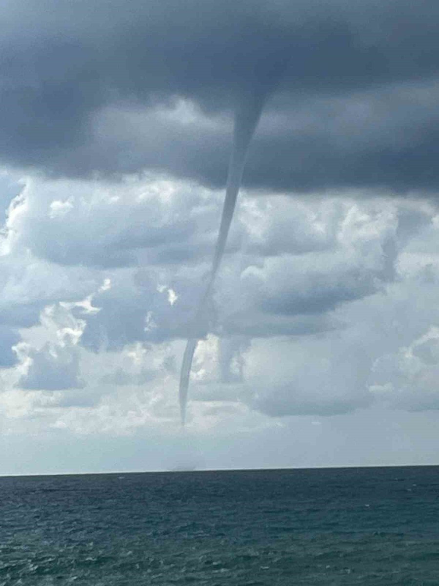 Alanya’da Bir Hortum Daha Görüldü