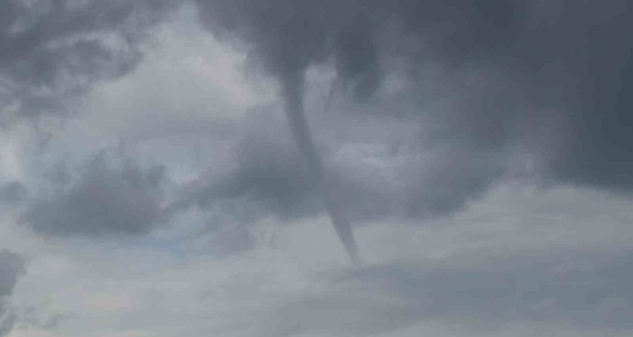 Alanya’da Bir Hortum Daha Görüldü