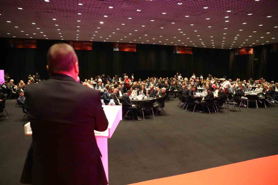 Başkan Böcek’ten Trafiğe Yeni Çözüm Yolları