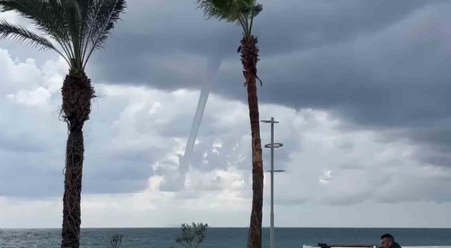 Alanya’da Bir Hortum Daha Görüldü