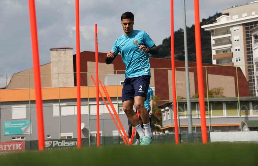 Alanyaspor, Sivasspor Maçı Hazırlıklarını Tamamladı