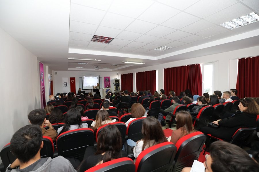 Flüt Sanatçısı Lelya Bayramoğulları’ndan Aü’de Konser