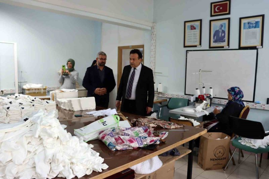 Gazzeli Bebeklerin Zıbınları Kayserili Kadınlardan